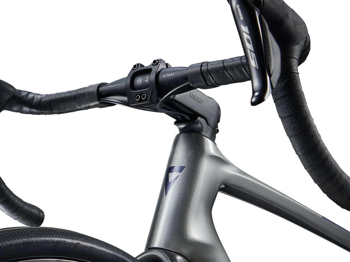Landevejscykel GIANT Defy Advanced 1, Charcoal/Milky Way