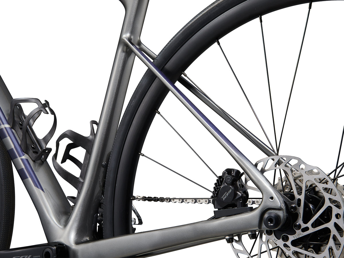Landevejscykel GIANT Defy Advanced 1, Charcoal/Milky Way