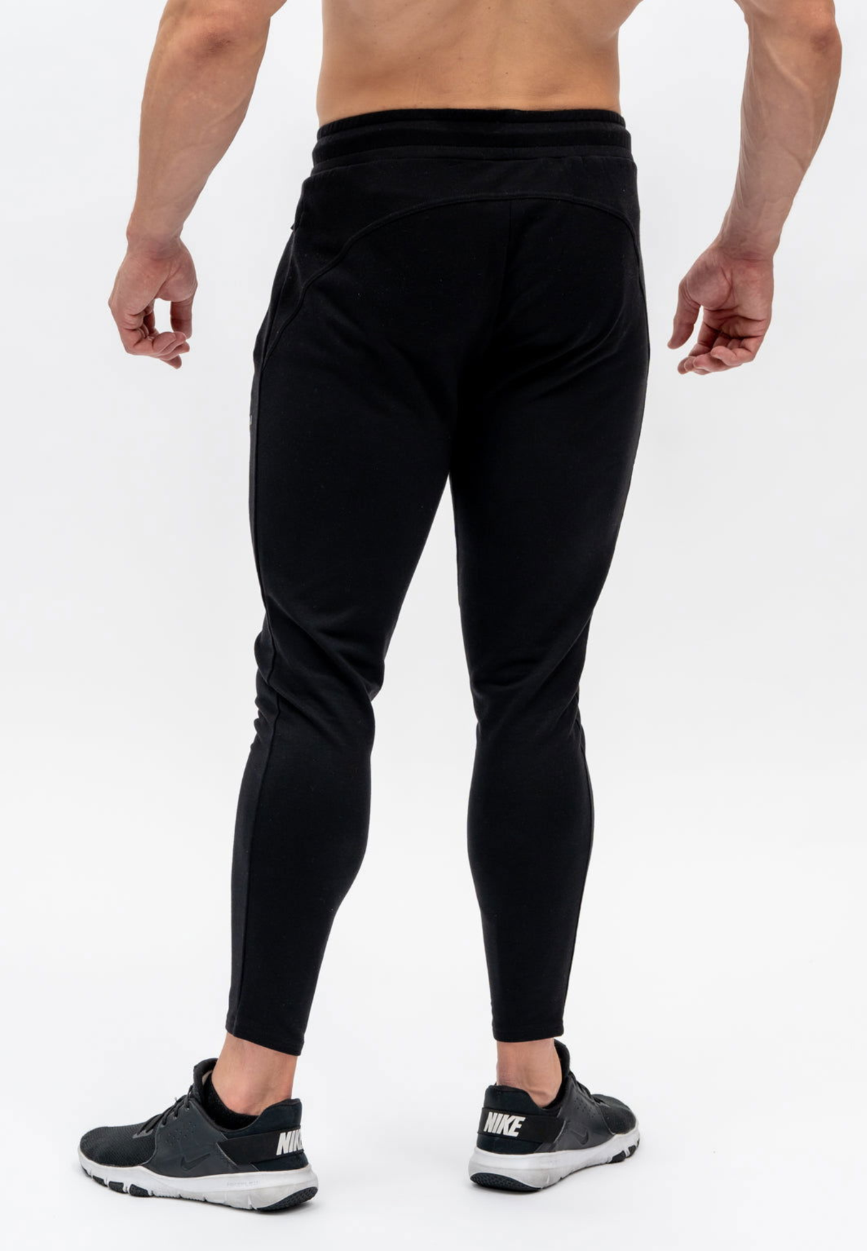 A VINCERE Joggers - Black