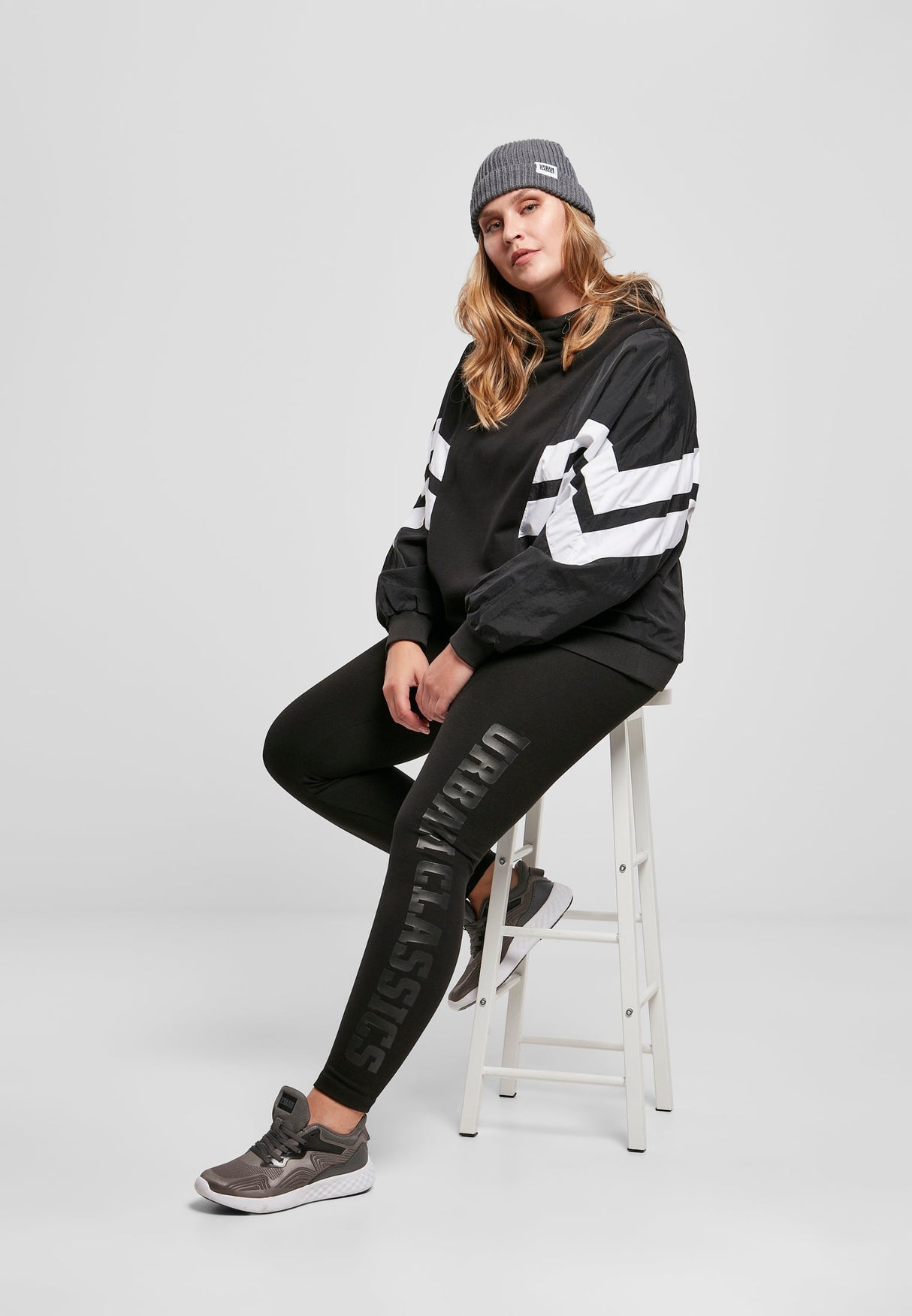 UC High Waist Branded Tights