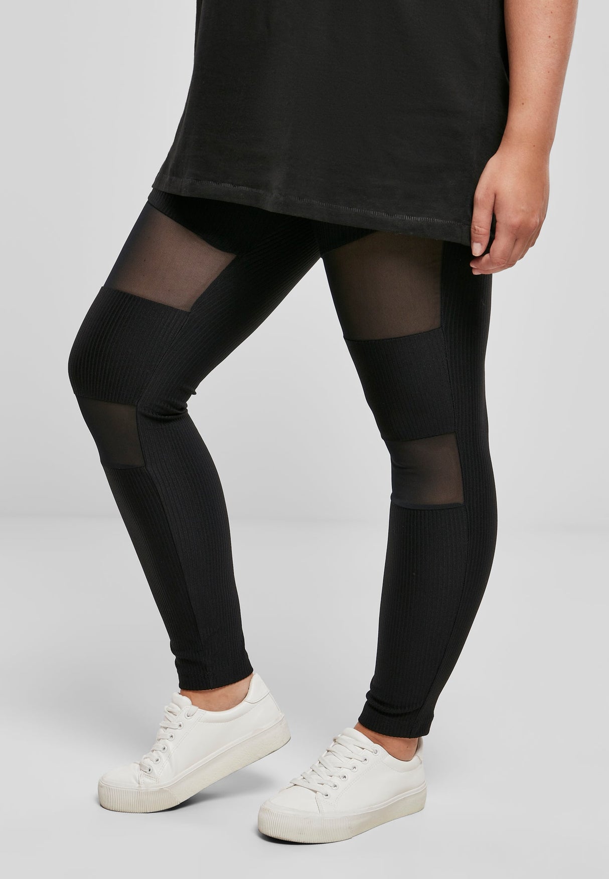 UC Tech Mesh Rib Leggings