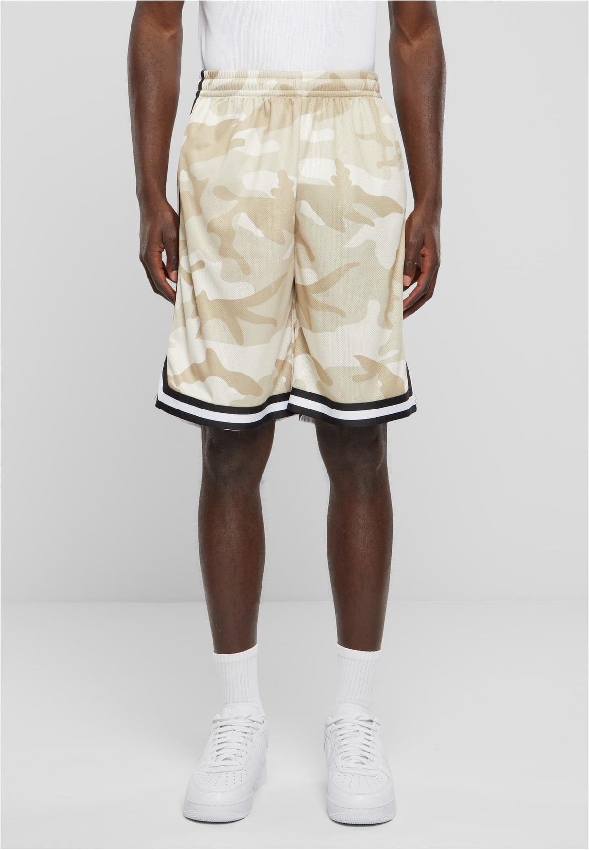 UC Mesh AOP Shorts