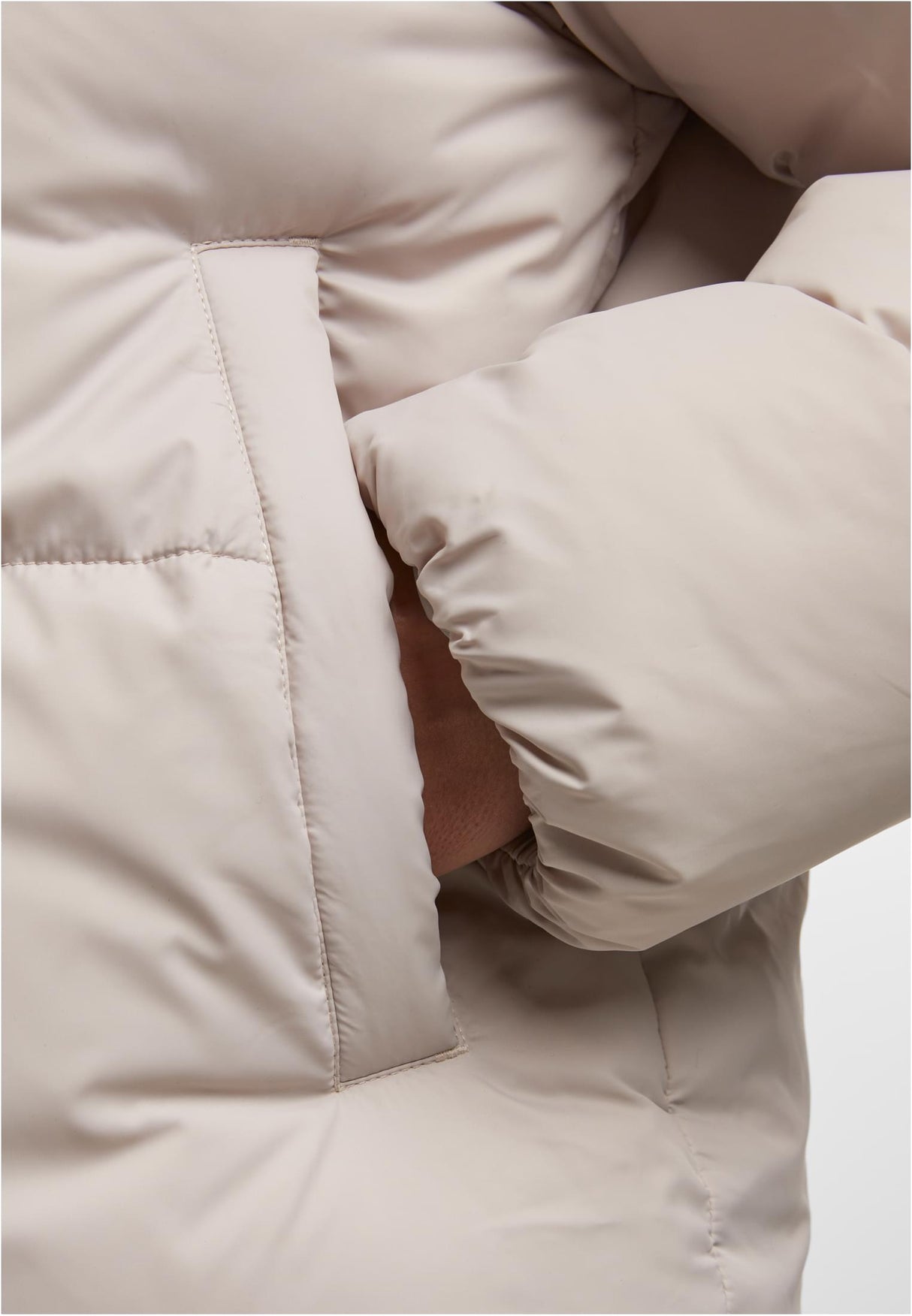 UC Hooded Collar Puffer Jacket