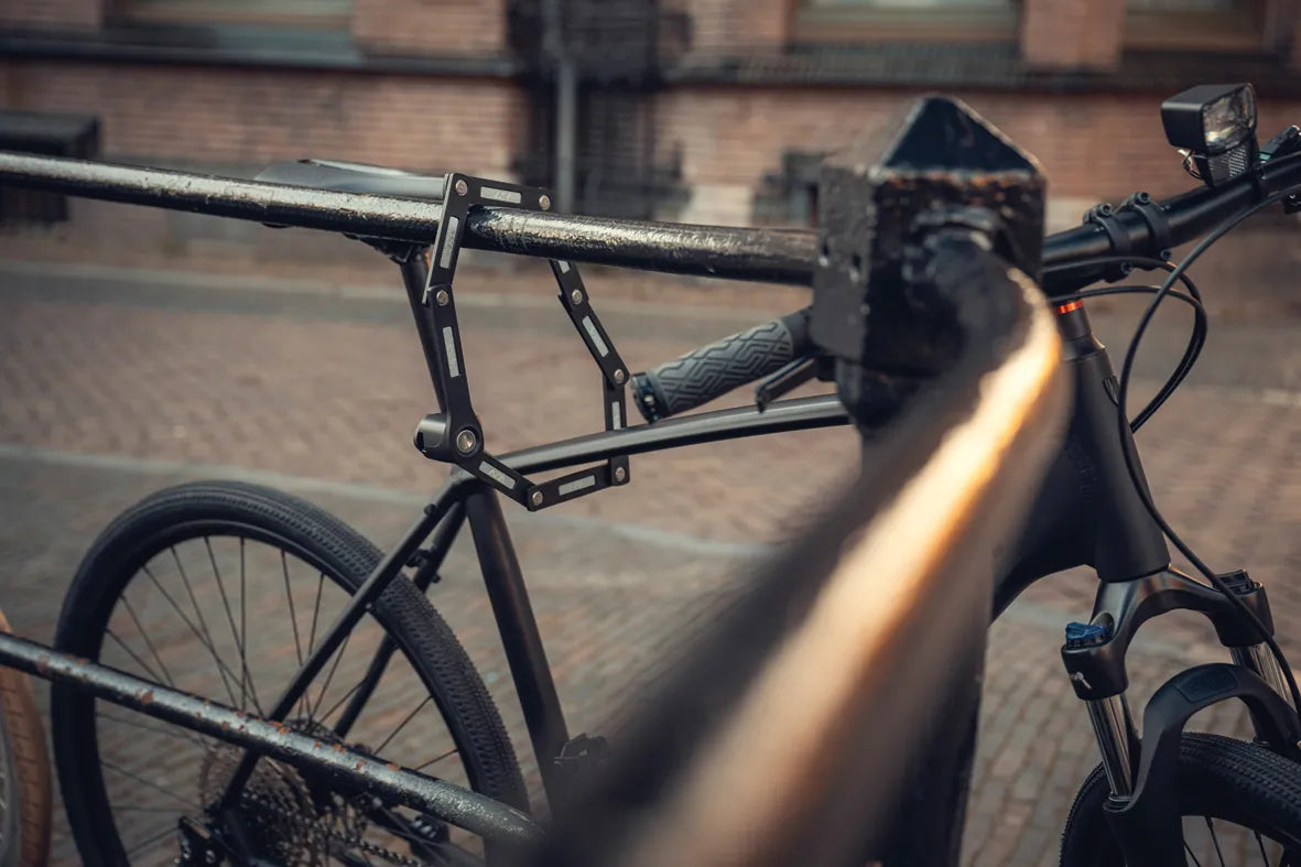 Köp AXA Fold Lite 100