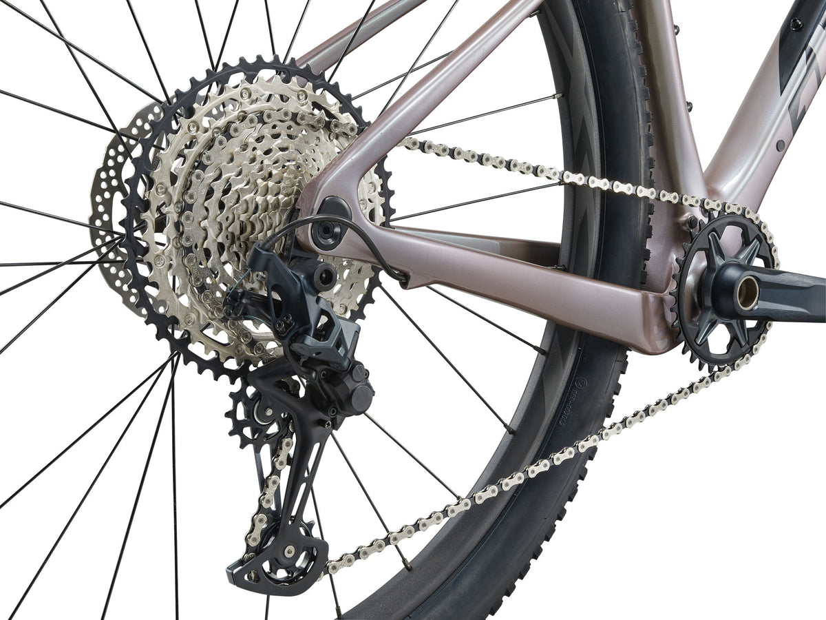 Mountainbike GIANT XTC Advanced 29 2, Sort/Skalhvid