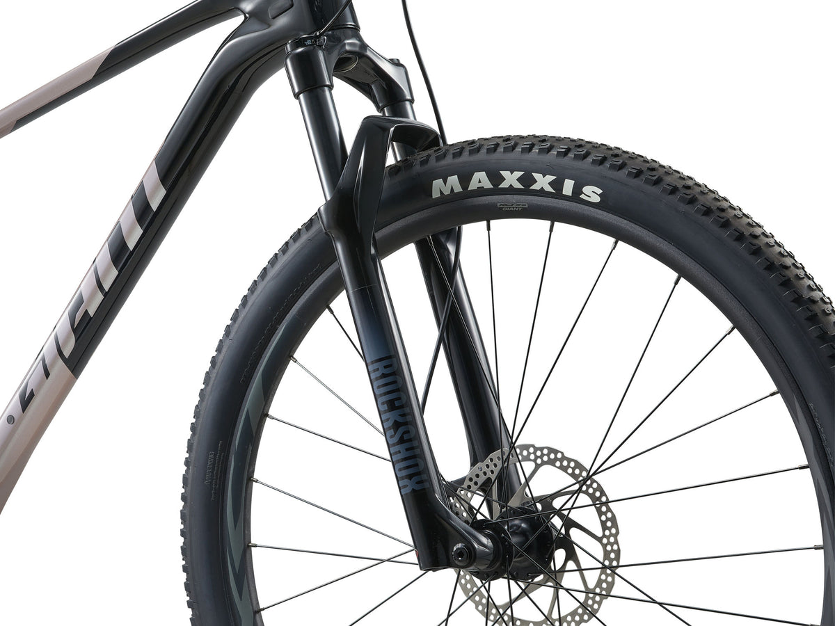 Mountainbike GIANT XTC Advanced 29 2, Sort/Skalhvid