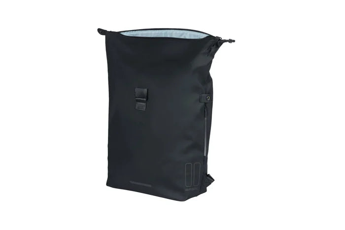 Ryggsäck med pakethållarfäste BASIL SoHo Nordlicht, 17 L, LED, svart