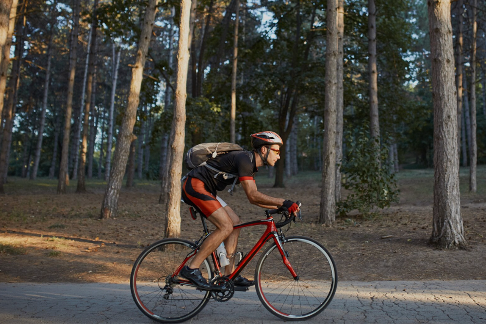 Den ultimata guiden till allroundcykling på väg och grus