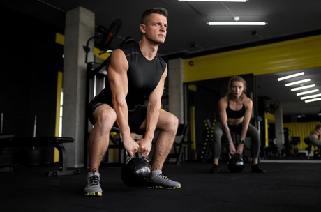 Lär dig hur man tränar med kettlebells – guide
