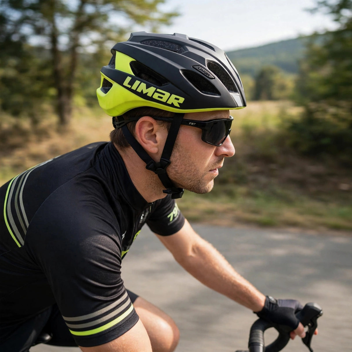 Bicycle helmet LIMAR 797