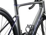 Landevejscykel GIANT Defy Advanced 1, Charcoal/Milky Way