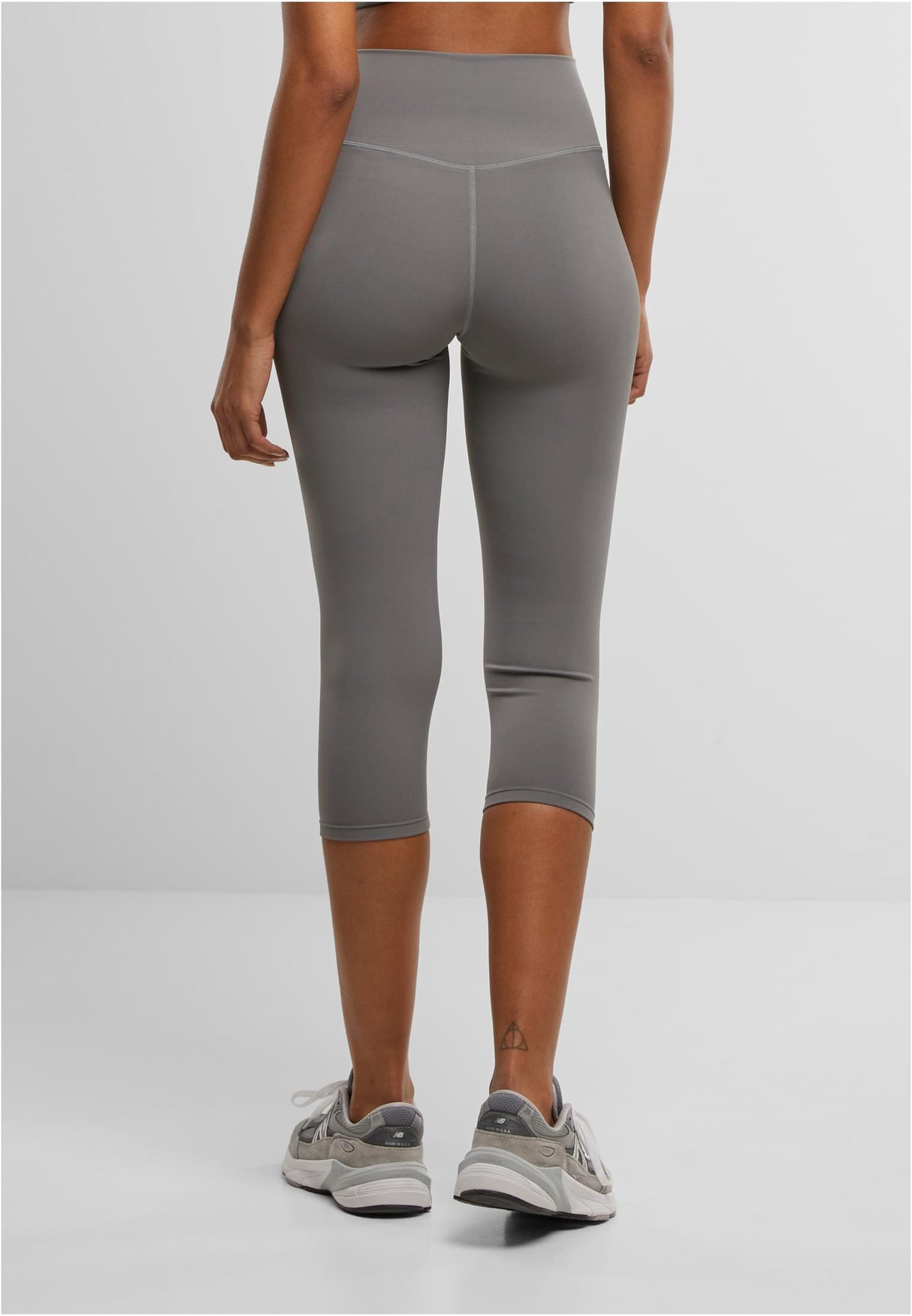 UC Capri Tights