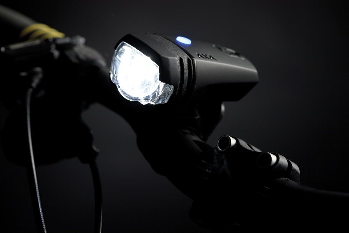 Strålkastare AXA Greenline Front 25 Lux