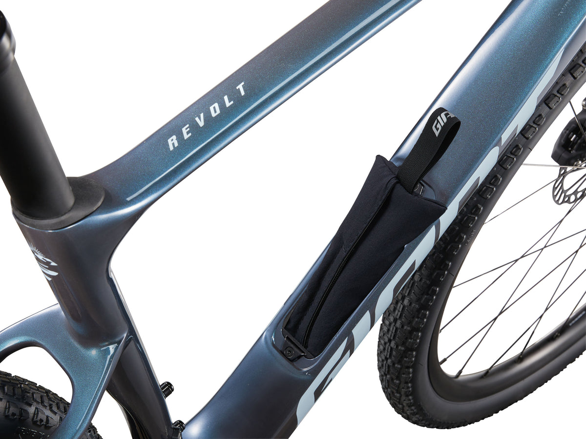 Gravelcykel GIANT Revolt Advanced 1, Ocean Twilight