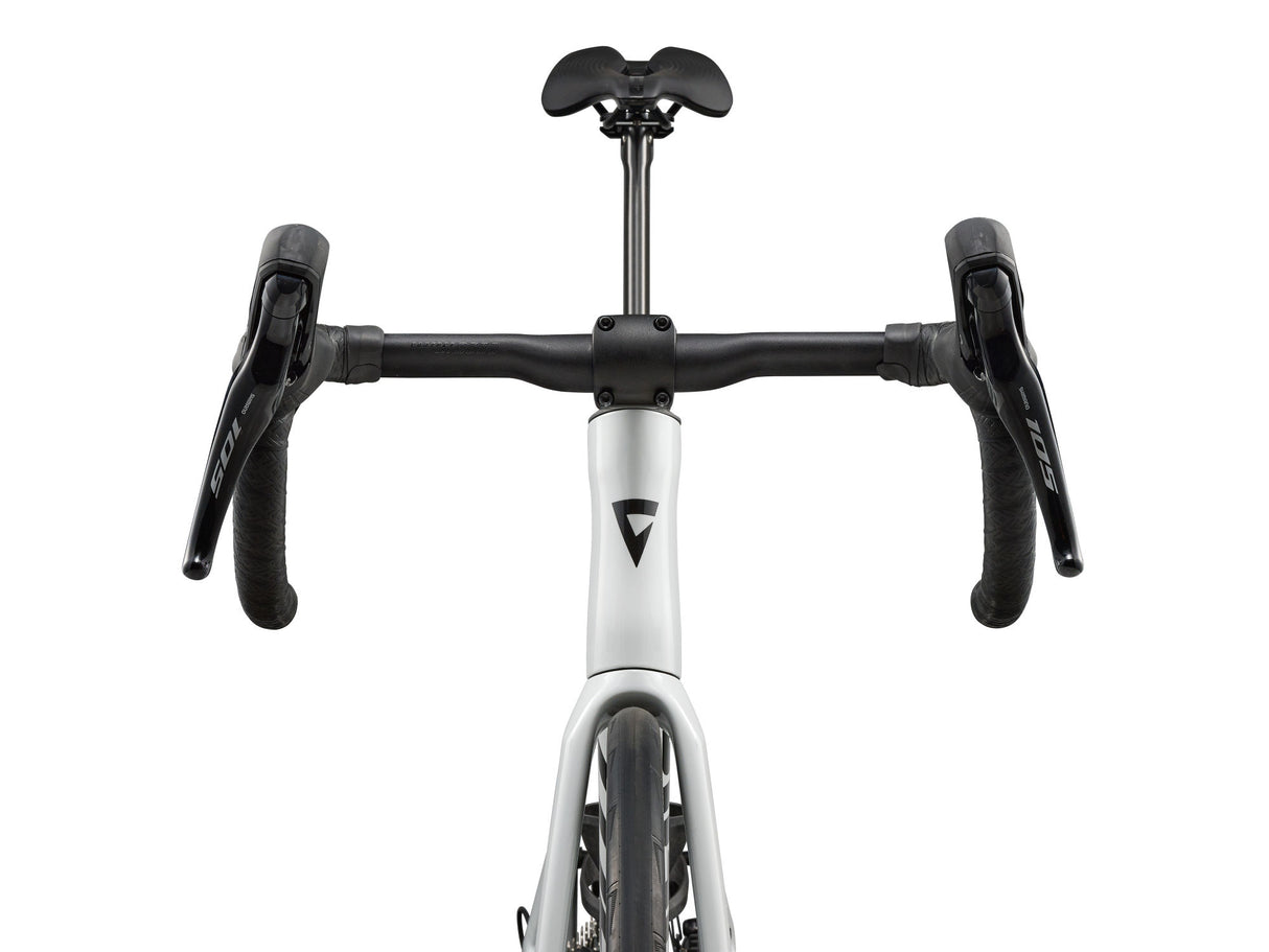 Närbild på drivlina och bakdel på GIANT Propel Advanced 2