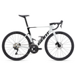Vit GIANT Propel Advanced 2 landsvägscykel i sidovy