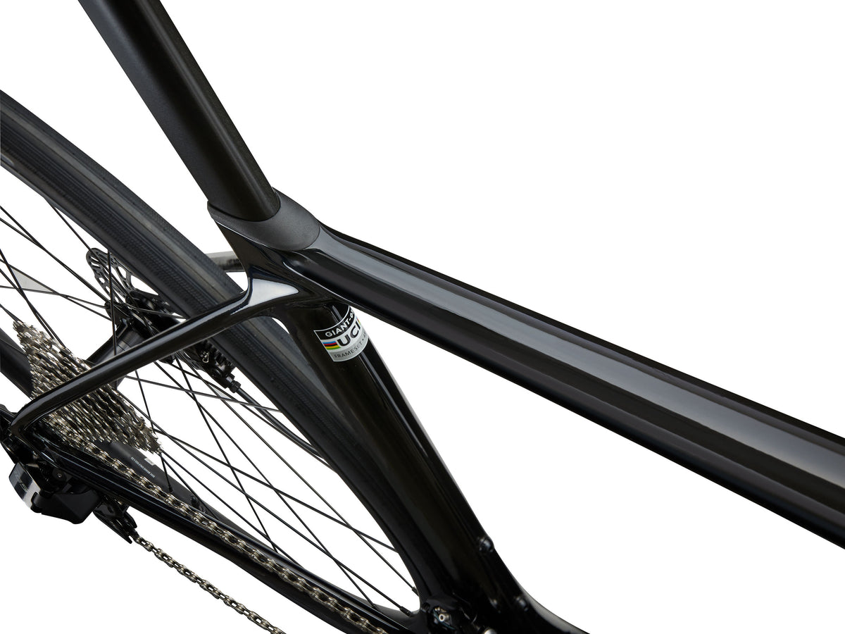 Landsvägscykel GIANT TCR Advanced 2 KOM, Carbon